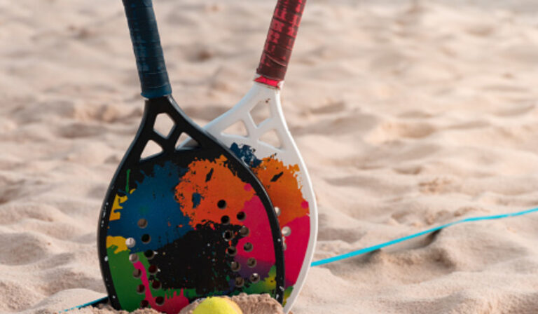 Best Pickleball Paddles For Tennis Players