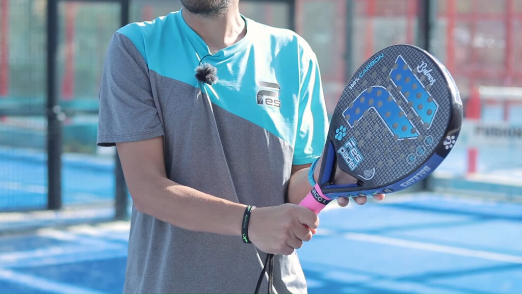 How To Hold A Padel Racket